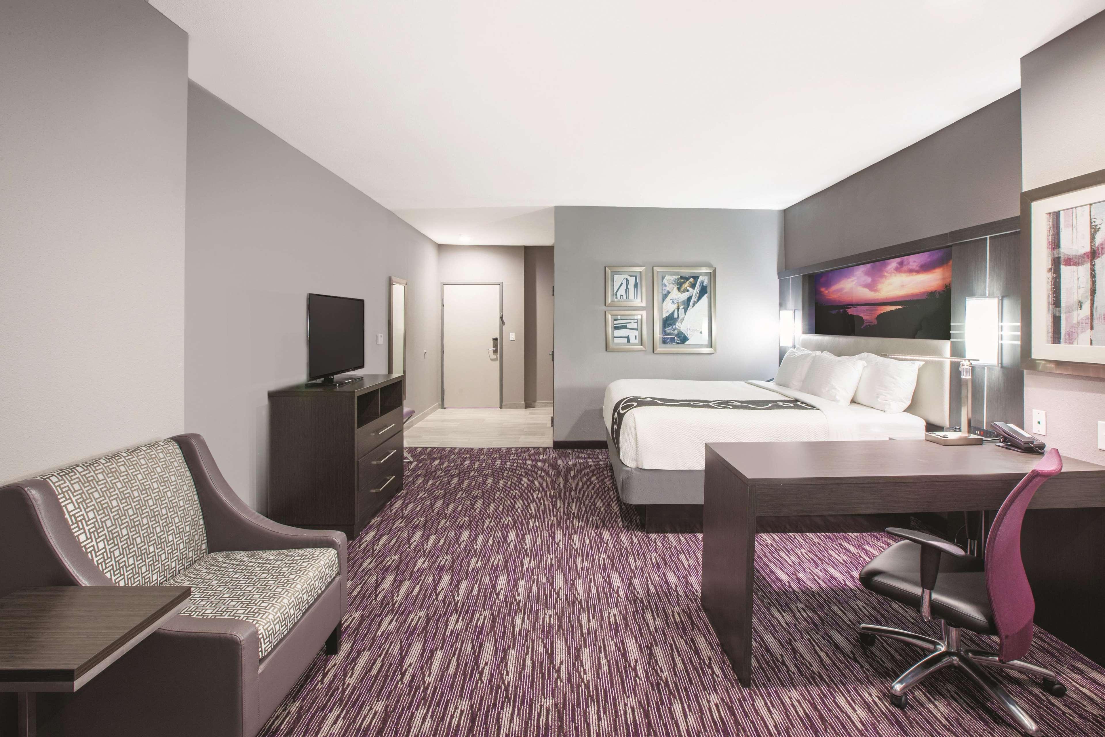 La Quinta By Wyndham Кингсвил Екстериор снимка